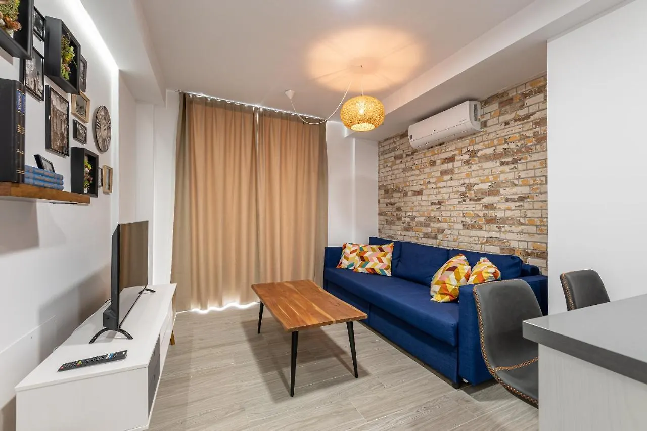 La Trinidad Suites Fuengirola 0*,
